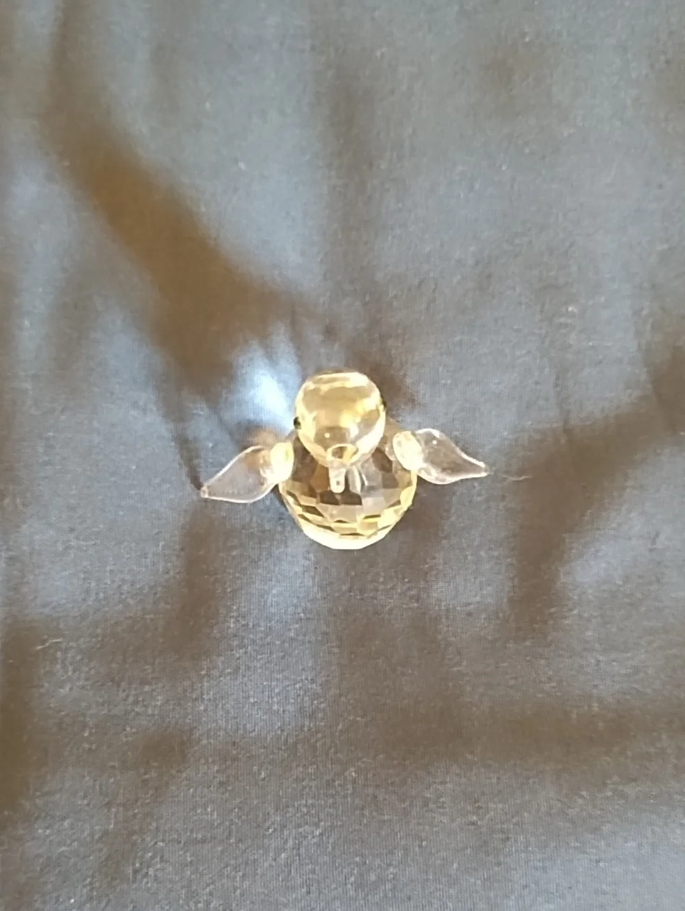 SWAROVSKi CRYSTAL MINIATURE PENGUIN, 1985 KINGDOM OF ICE AND SNOW.
